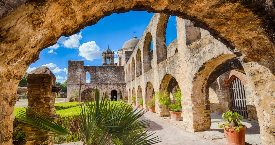 Tempat Terbaik untuk Dilawati di San Antonio untuk Pelancong Kali Pertama