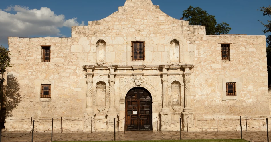 Tempat Terbaik untuk Dilawati di San Antonio untuk Pelancong Kali Pertama