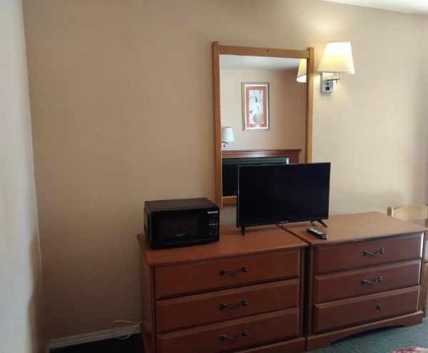 American Motel image 11